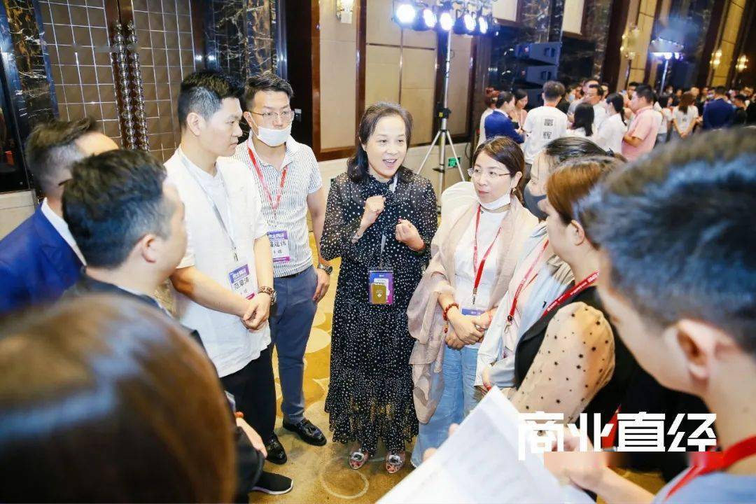 7822曾夫人论坛现场开状，深度解析一场网络热门论坛活动，曾夫人论坛现场实录，深度解读一场网络热门活动的背后故事